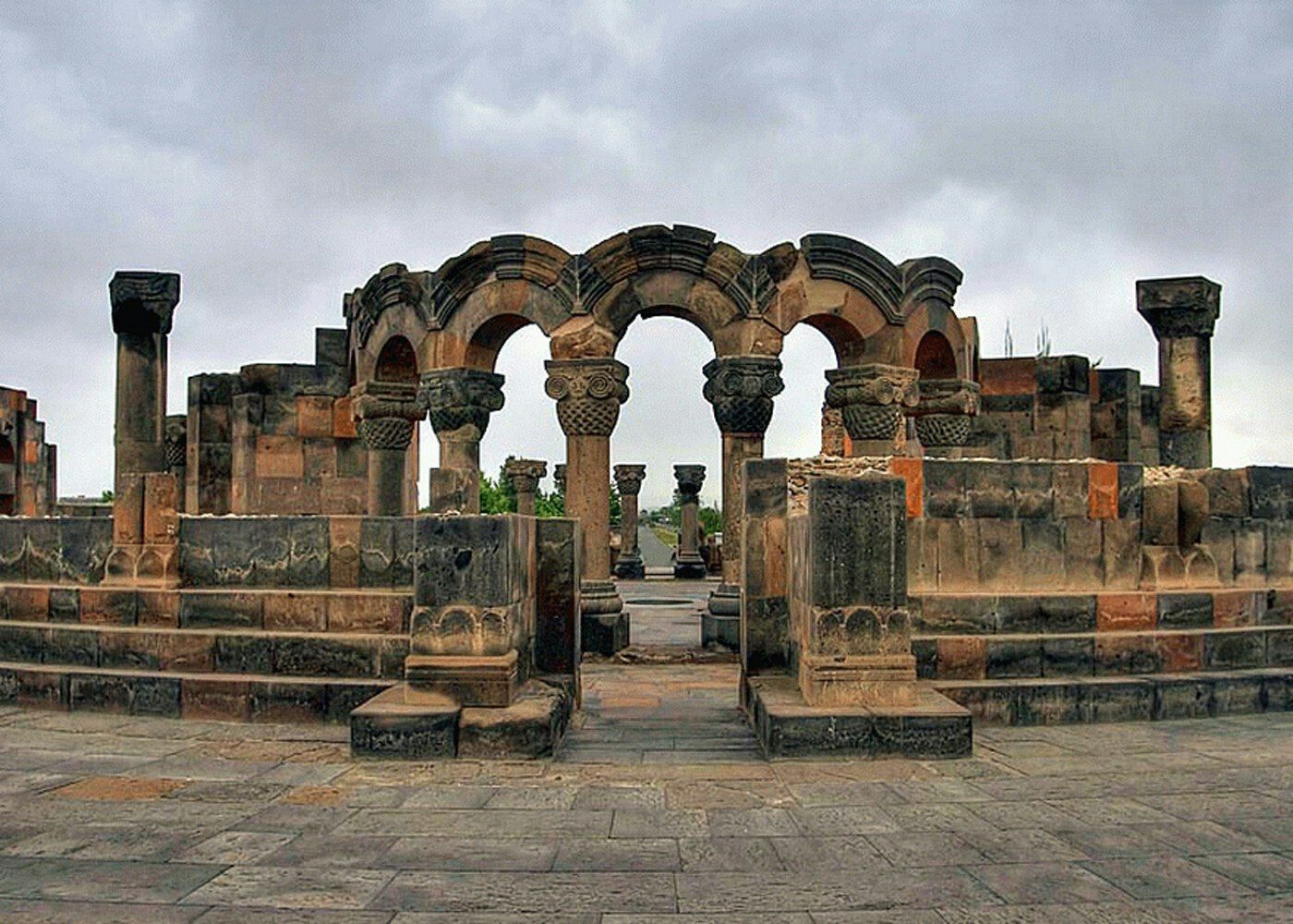 Zvartnots Ruins